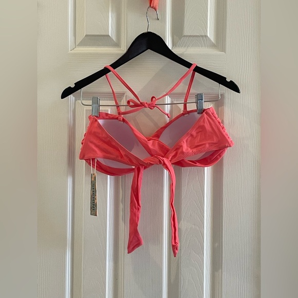 NWT pink bikini top - Picture 2 of 4